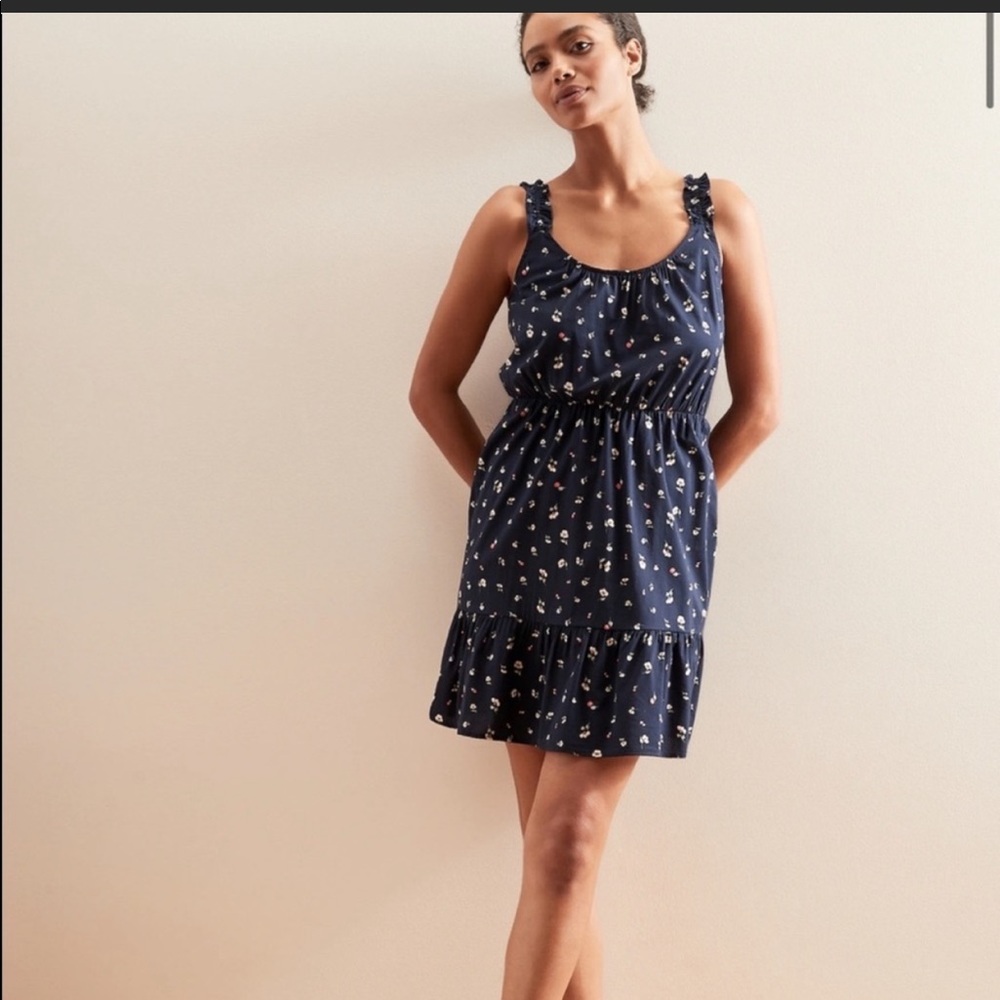 NWOT Banana Republic Medium Floral Flowy Dress